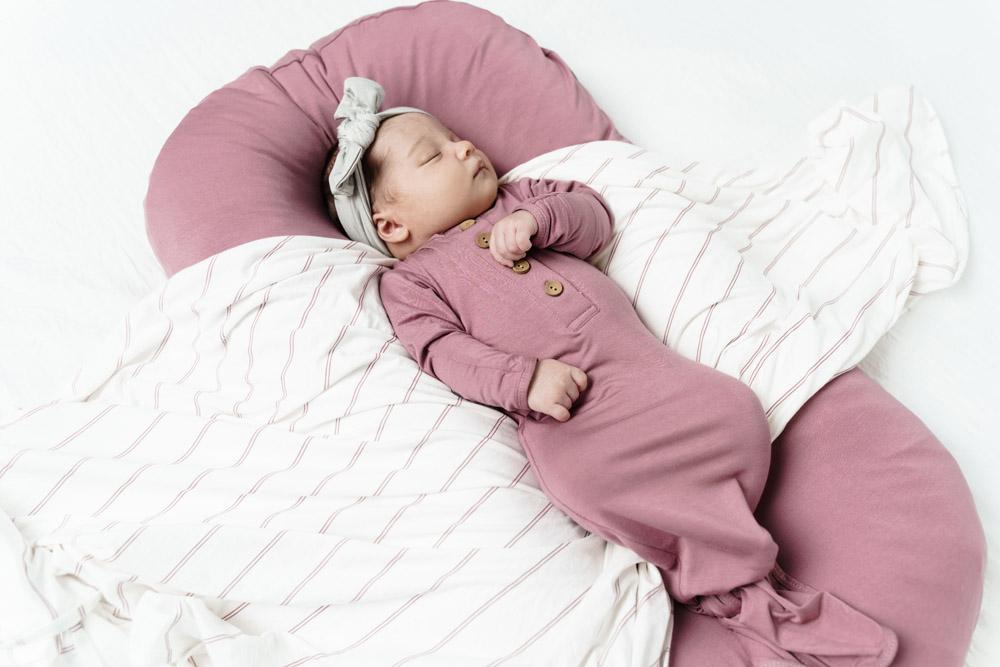 Knit Swaddle Blanket – 48" x 48"