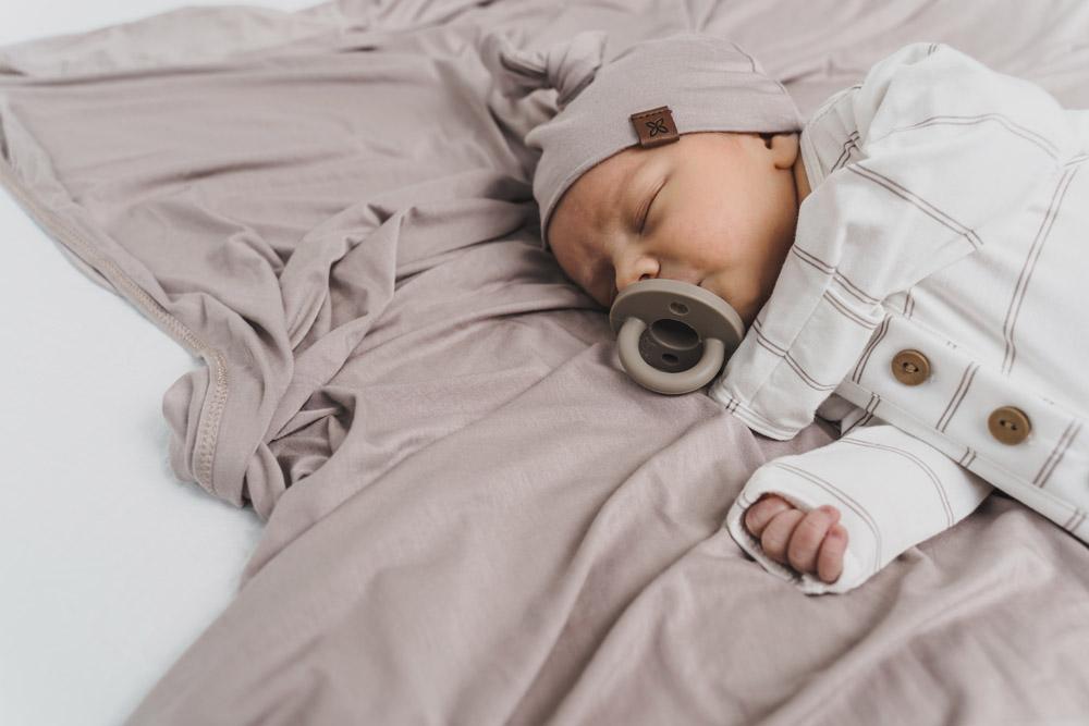 Knit Swaddle Blanket – 48" x 48"